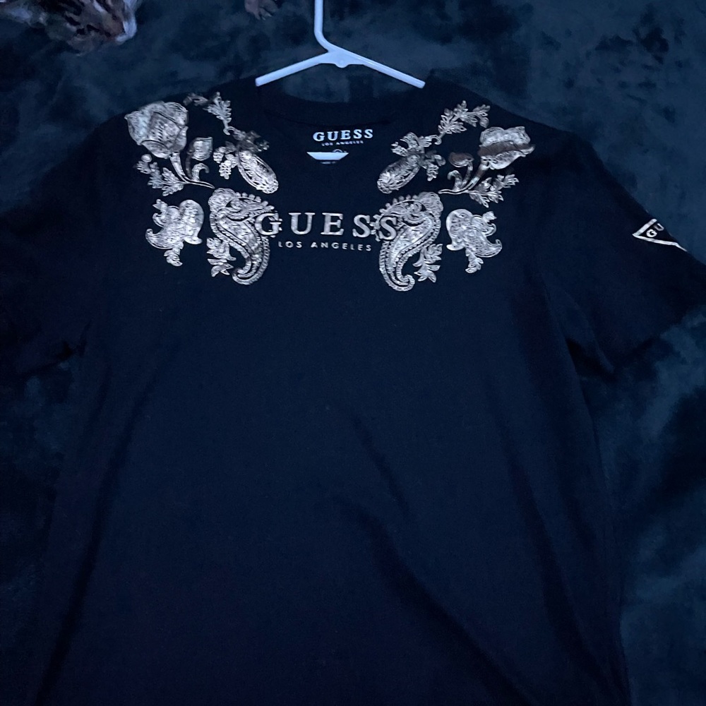 black and gold guess shirt
